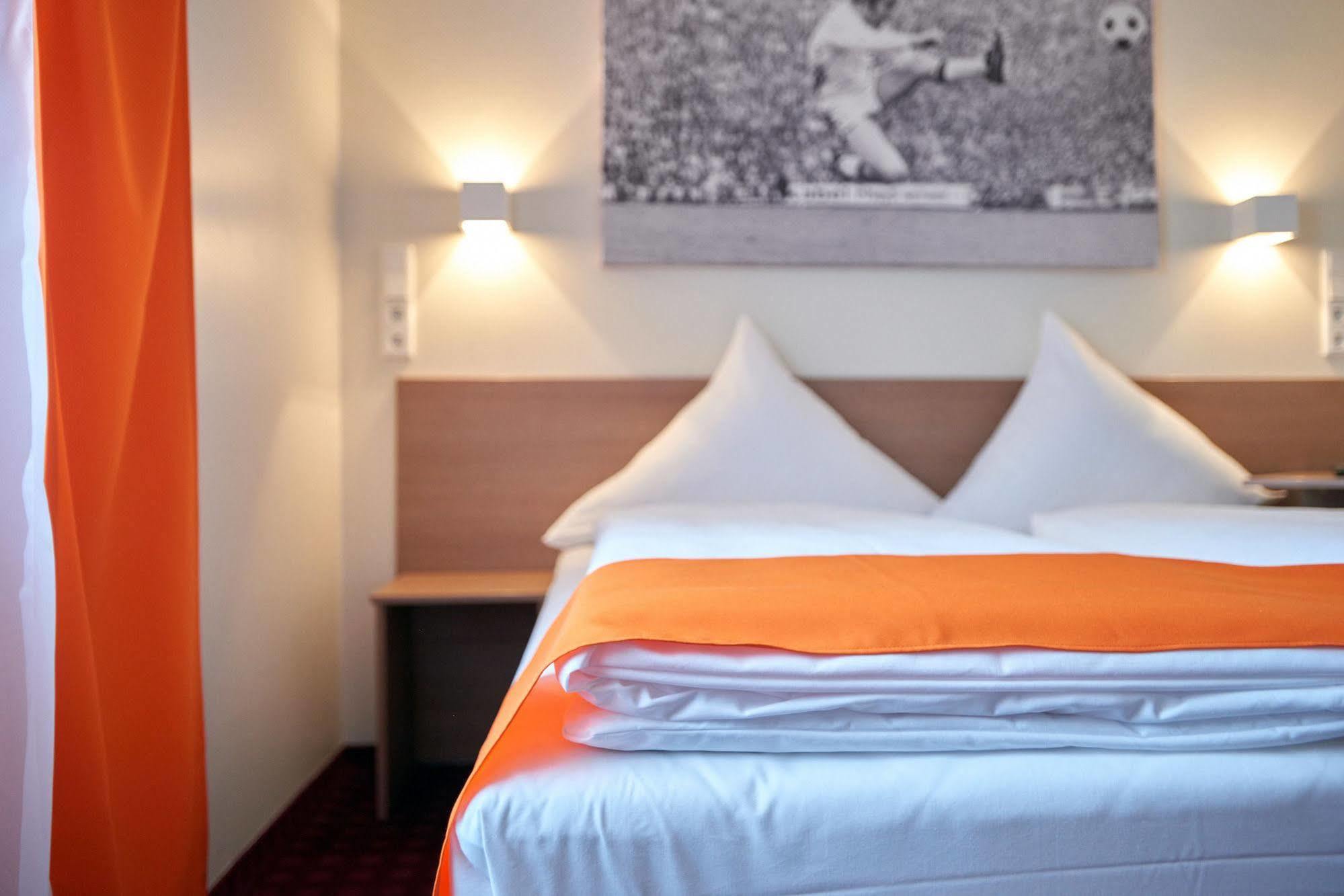 Mcdreams Hotel Moenchengladbach Екстер'єр фото